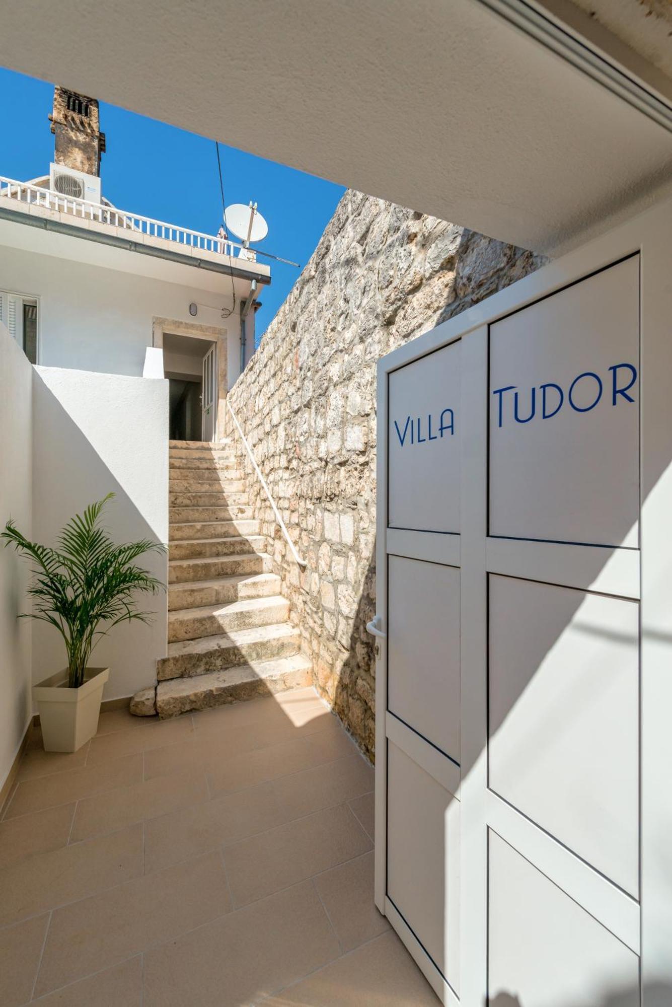 Apartments Villa Tudor 1 Hvar Town Buitenkant foto